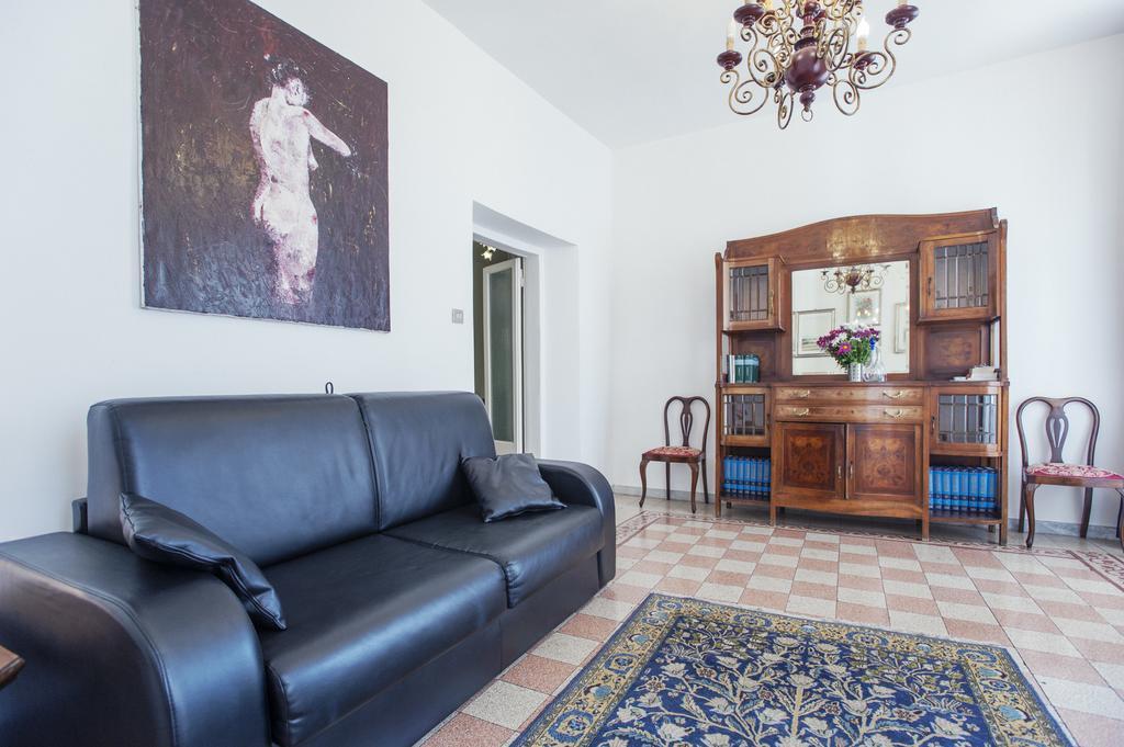 Campo De' Fiori Apartment *