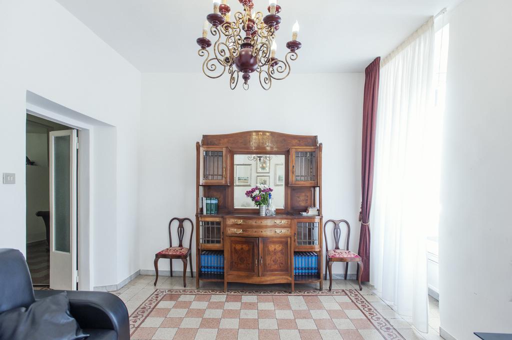 Campo De' Fiori Apartment